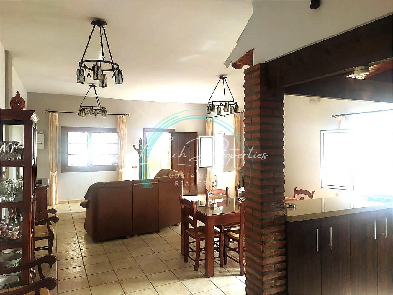 3 Zimmer Villa zu vermieten in Torrox mit Garage - 1.100 € (Ref: 8586921)