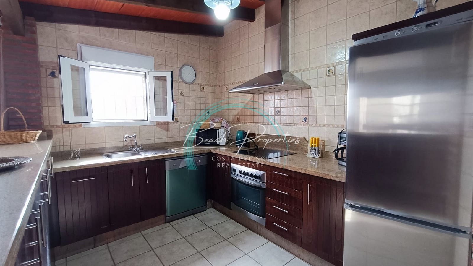 3 Zimmer Villa zu vermieten in Torrox mit Garage - 1.100 € (Ref: 8586921)
