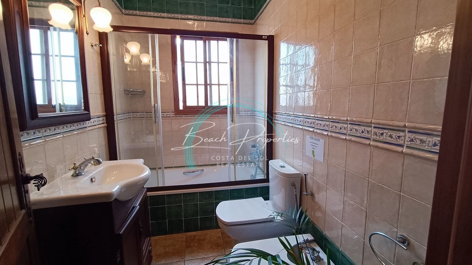 4 Zimmer Villa zu vermieten in Torrox mit Pool Garage - 1.700 € (Ref: 8586922)