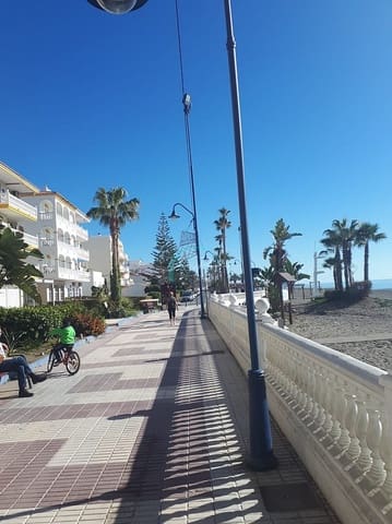 1 sovrum Lägenhet till salu i El Peñoncillo, Torrox med pool - 189 000 € (Ref: 8750201)