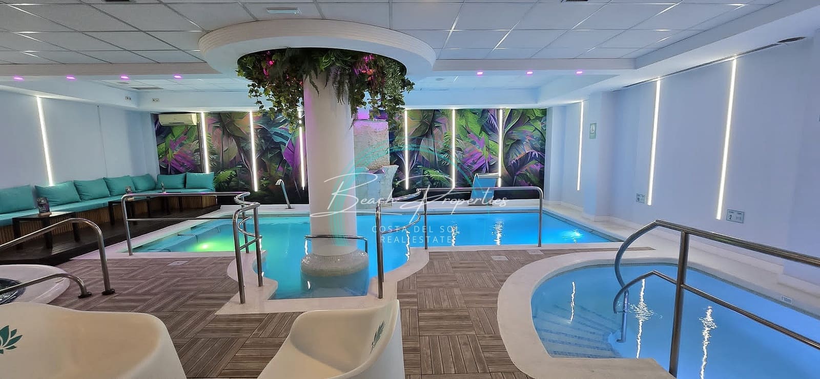1 soverom Kommersiell til salgs i Nerja med svømmebasseng - € 550 000 (Ref: 8880867)