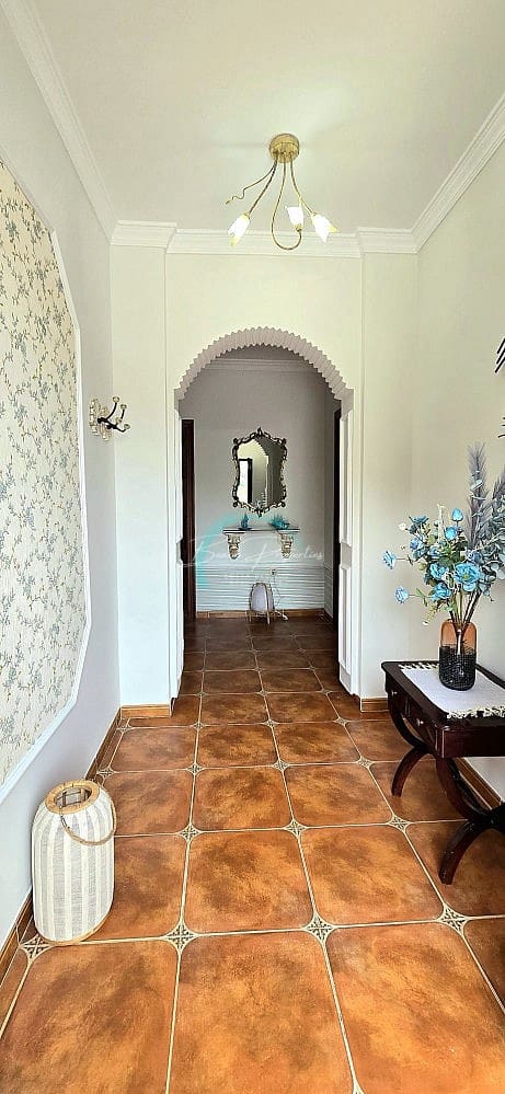 3 sypialnia Dom do wynajęcia w Torrox z basenem garażem - 1 700 € (Ref: 8933304)