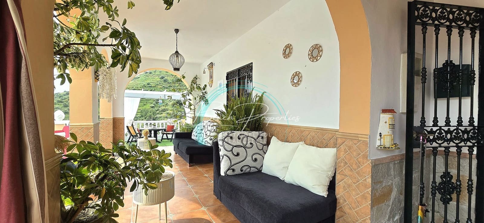 3 sypialnia Dom do wynajęcia w Torrox z basenem garażem - 1 700 € (Ref: 8933304)