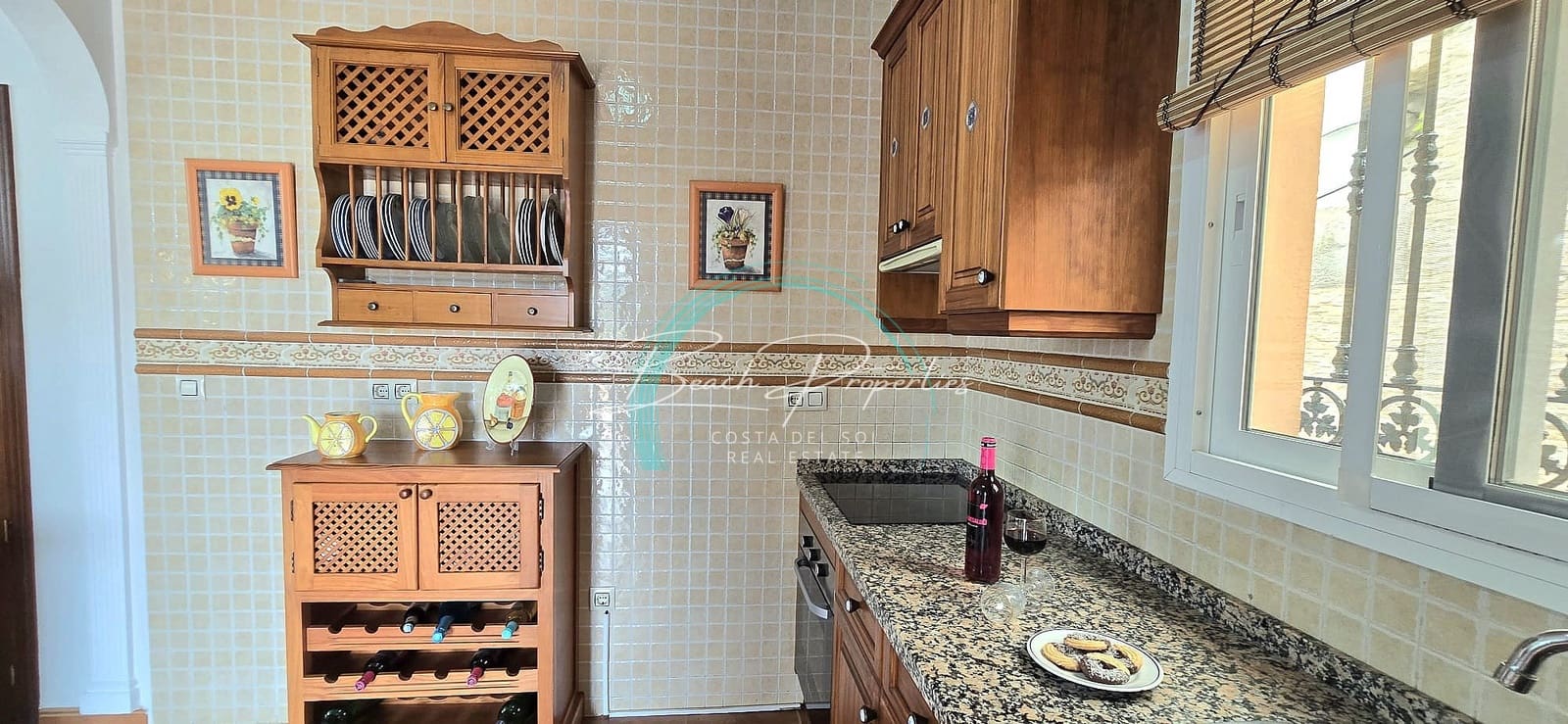 3 sypialnia Dom do wynajęcia w Torrox z basenem garażem - 1 700 € (Ref: 8933304)