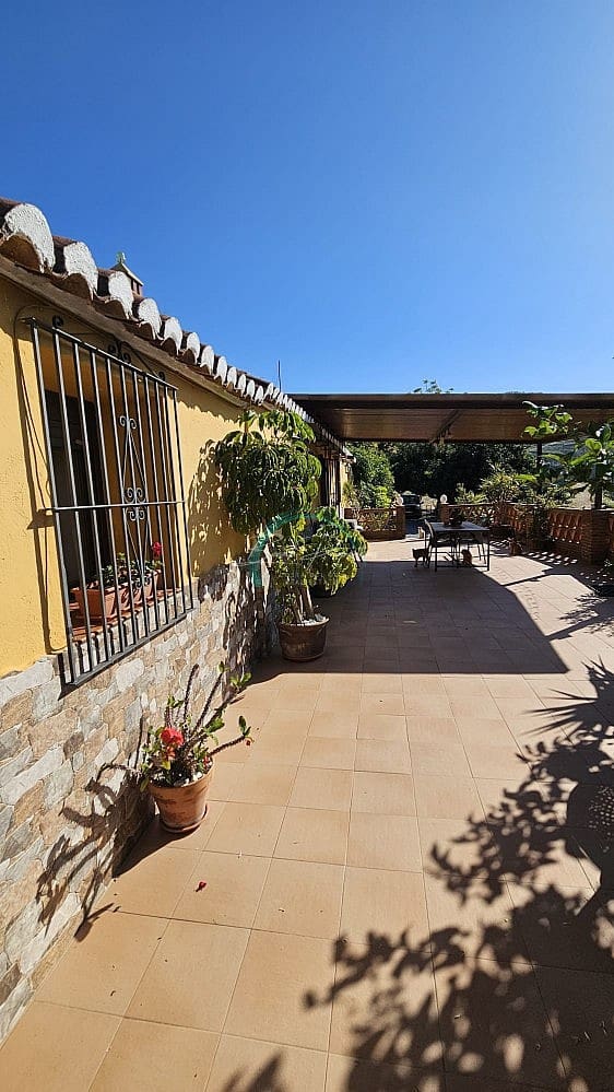 3 sovrum Villa till salu i Almunecar med garage - 300 000 € (Ref: 8950865)