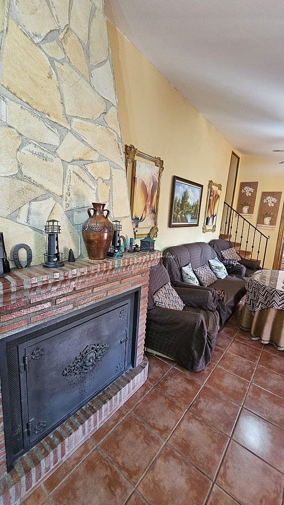 3 sovrum Villa till salu i Almunecar med garage - 300 000 € (Ref: 8950865)