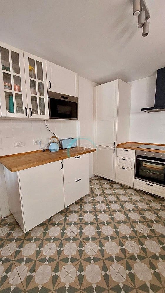 2 sovrum Villa till salu i Nerja med pool - 334 500 € (Ref: 8998665)