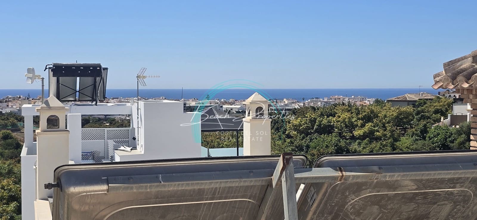 4 chambre Villa/Maison à vendre à Nerja avec garage - 695 000 € (Ref: 9004442)