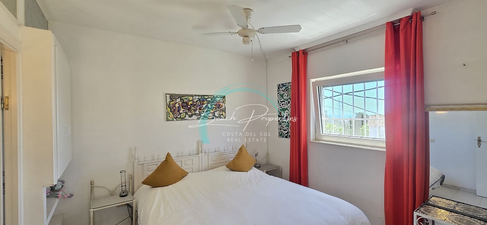 6 soveværelse Villa til salg i Nerja med swimmingpool garage - € 695.000 (Ref: 9094944)