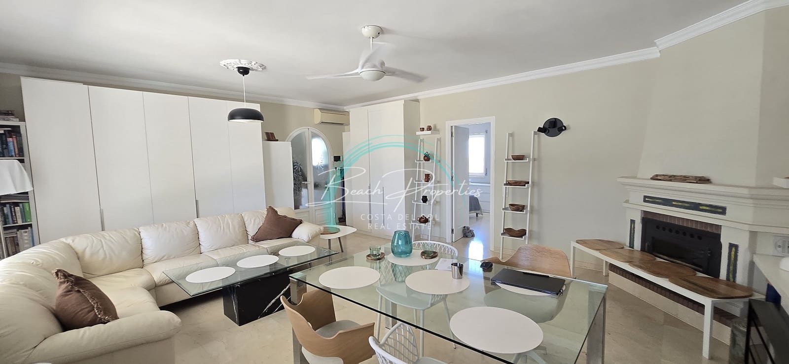 6 soveværelse Villa til salg i Nerja med swimmingpool garage - € 695.000 (Ref: 9094944)