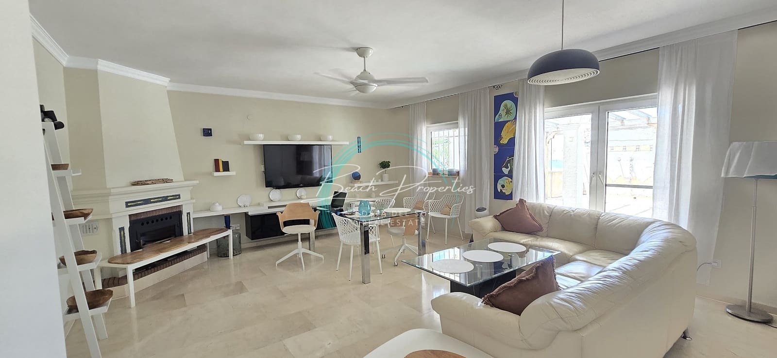 6 soveværelse Villa til salg i Nerja med swimmingpool garage - € 695.000 (Ref: 9094944)