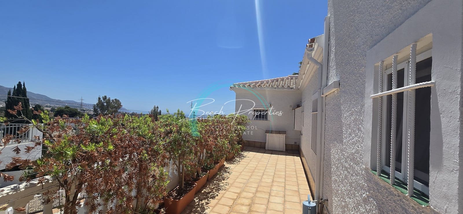 6 soveværelse Villa til salg i Nerja med swimmingpool garage - € 695.000 (Ref: 9094944)