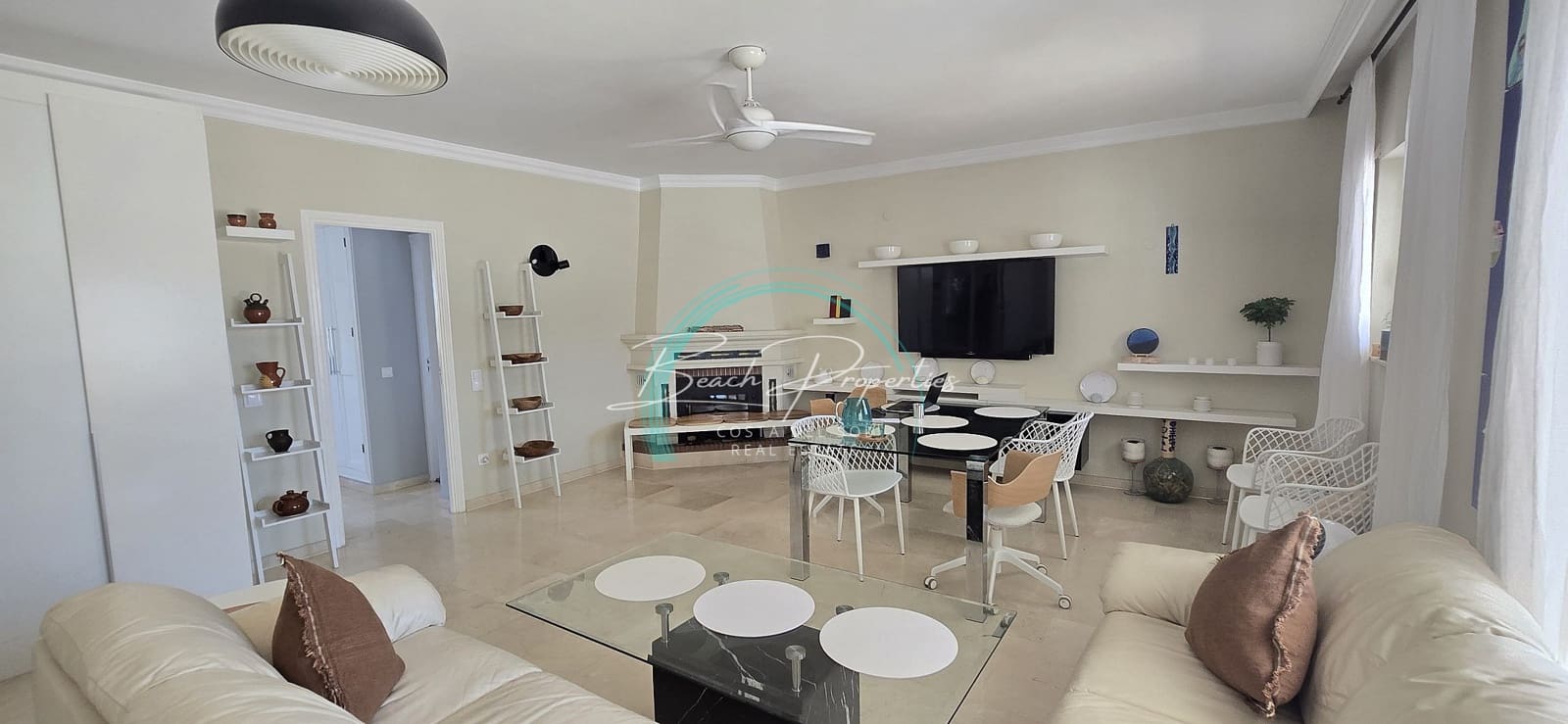 6 soveværelse Villa til salg i Nerja med swimmingpool garage - € 695.000 (Ref: 9094944)