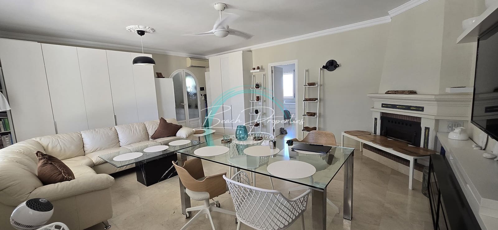 6 soveværelse Villa til salg i Nerja med swimmingpool garage - € 695.000 (Ref: 9094944)