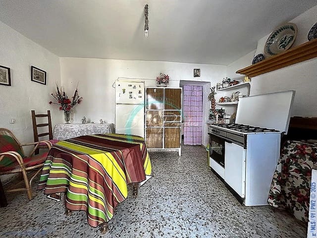 5 sovrum Hus till salu i Comares - 134 900 € (Ref: 9103352)