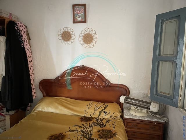 2 soveværelse Byhus til salg i Torrox Pueblo, Torrox - € 105.000 (Ref: 9114459)