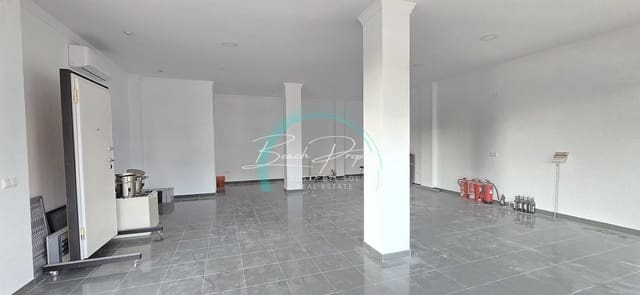 Komercyjne do wynajęcia w El Peñoncillo, Torrox - 1 100 € (Ref: 9151532)