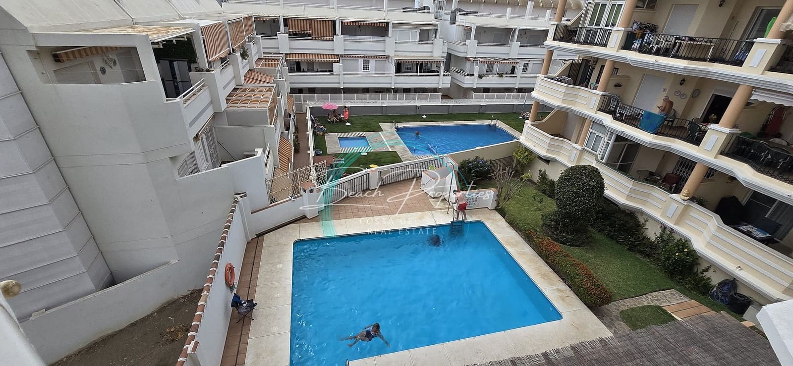 3 soverom Leilighet til salgs i Torrox-Costa med svømmebasseng garasje - € 279 000 (Ref: 9184930)