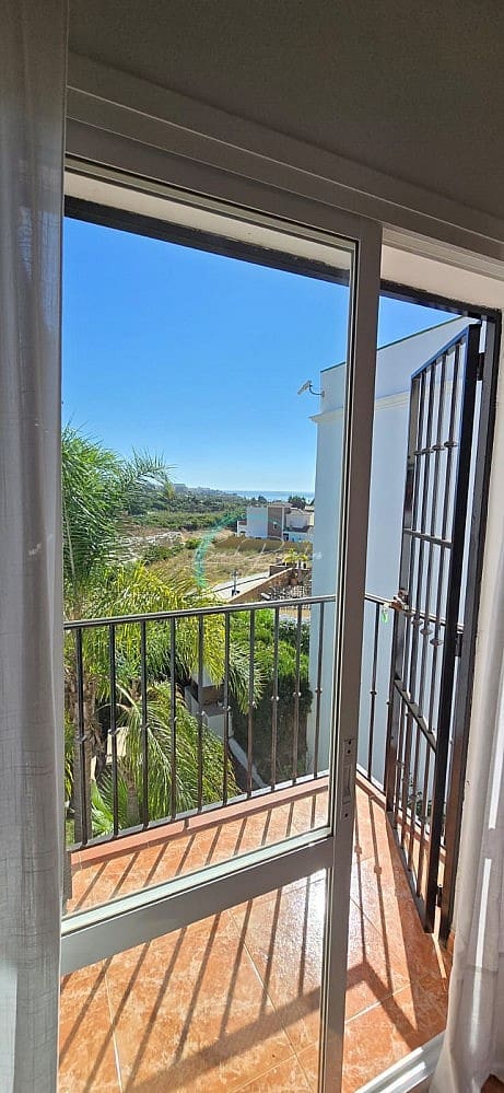 4 soverom Villa til salgs i Nerja med svømmebasseng - € 380 000 (Ref: 9227328)