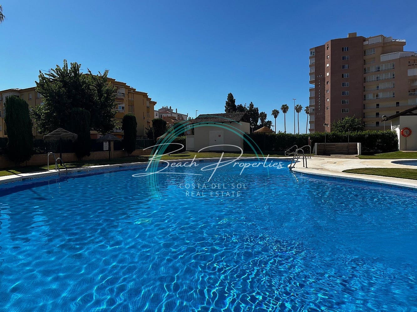 2 soveværelse Lejlighed til salg i Algarrobo Costa - € 289.900 (Ref: 9294057)