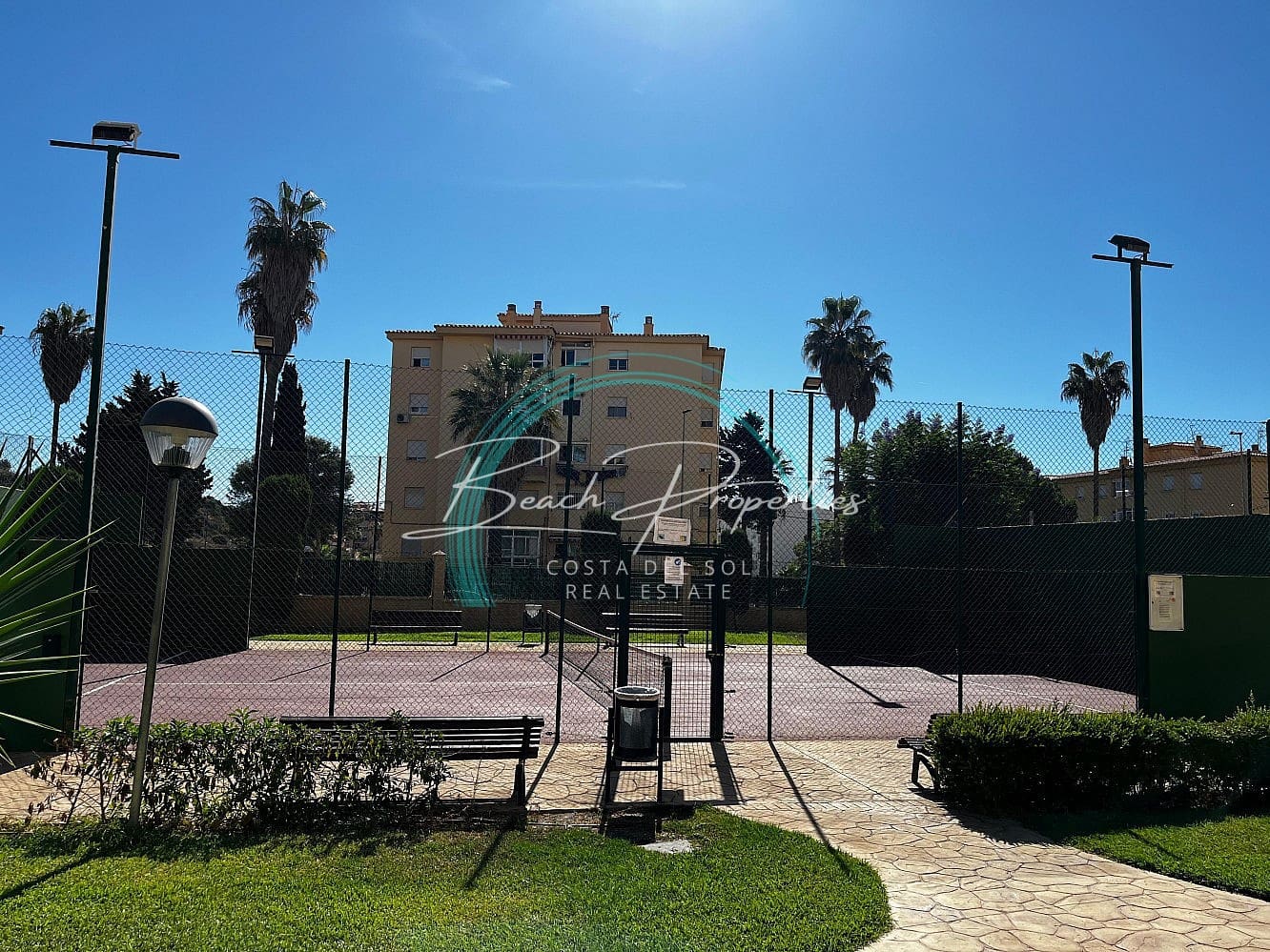 2 soveværelse Lejlighed til salg i Algarrobo Costa - € 289.900 (Ref: 9294057)