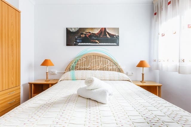 1 soveværelse Lejlighed til leje i Caleta de Vélez, Vélez-Málaga - € 800 (Ref: 9312078)