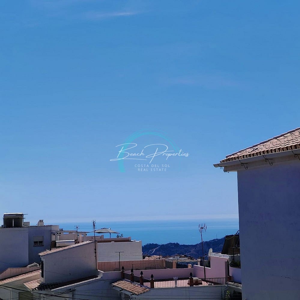 3 soveværelse Villa til salg i Frigiliana med garage - € 335.000 (Ref: 9337218)