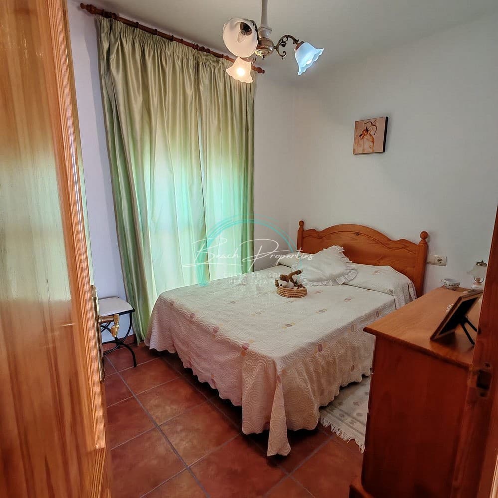 3 soveværelse Villa til salg i Frigiliana med garage - € 335.000 (Ref: 9337218)