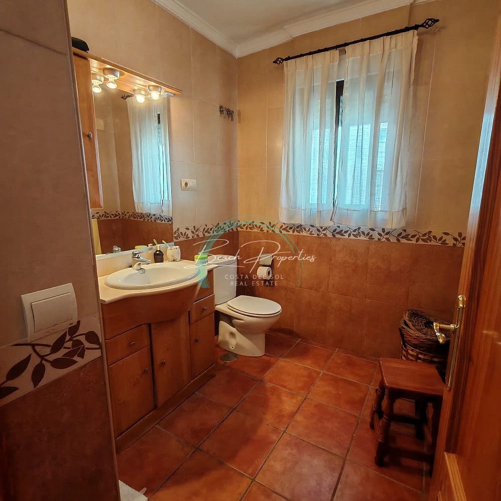 3 soveværelse Villa til salg i Frigiliana med garage - € 335.000 (Ref: 9337218)