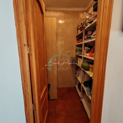 3 soveværelse Villa til salg i Frigiliana med garage - € 335.000 (Ref: 9337218)