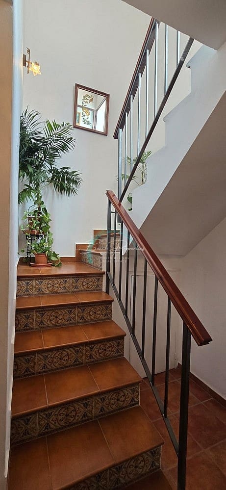 3 soveværelse Villa til salg i Frigiliana med garage - € 335.000 (Ref: 9337218)