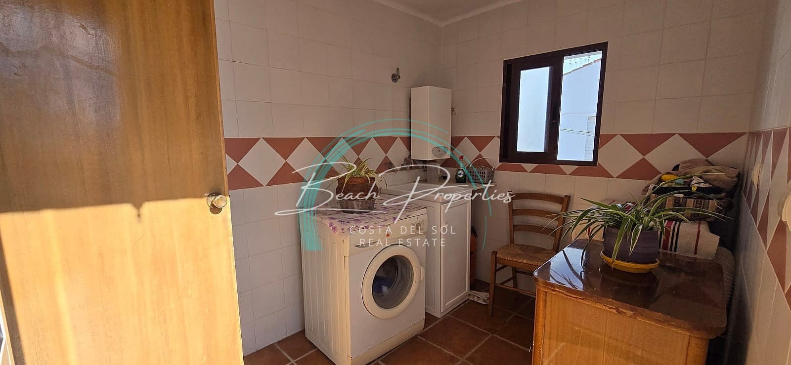 3 soveværelse Villa til salg i Frigiliana med garage - € 335.000 (Ref: 9337218)