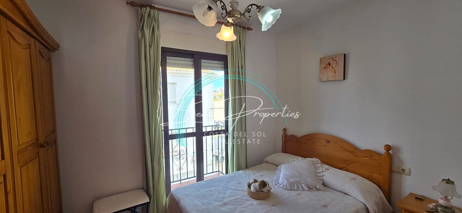 3 soveværelse Villa til salg i Frigiliana med garage - € 335.000 (Ref: 9337218)