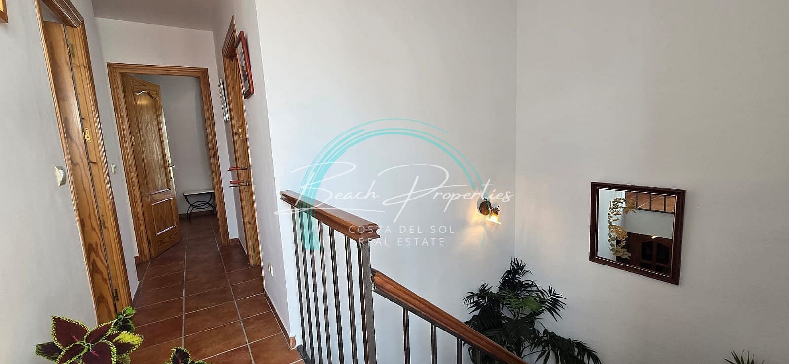 3 soveværelse Villa til salg i Frigiliana med garage - € 335.000 (Ref: 9337218)