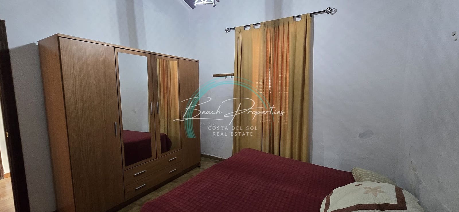 5 soveværelse Villa til salg i Maro - € 420.000 (Ref: 9337322)