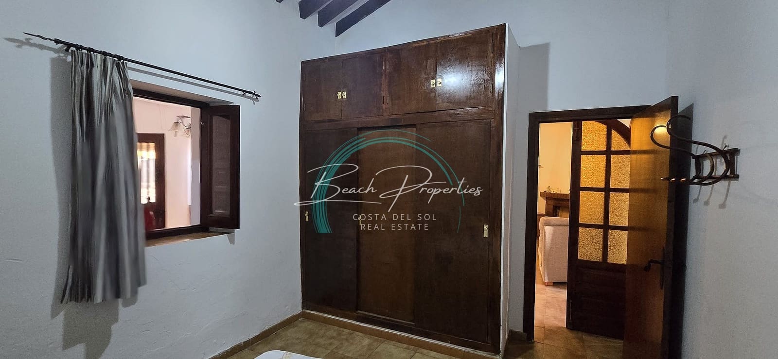 5 soveværelse Villa til salg i Maro - € 420.000 (Ref: 9337322)