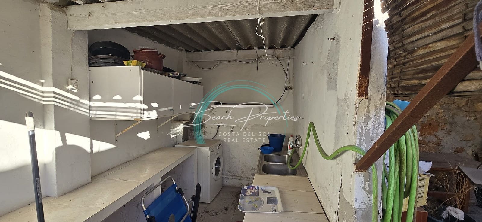 5 soveværelse Villa til salg i Maro - € 420.000 (Ref: 9337322)