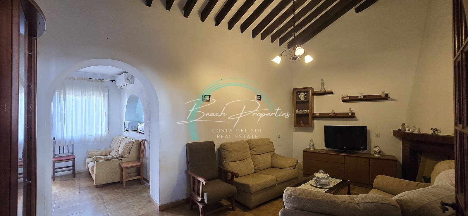 5 soveværelse Villa til salg i Maro - € 420.000 (Ref: 9337322)