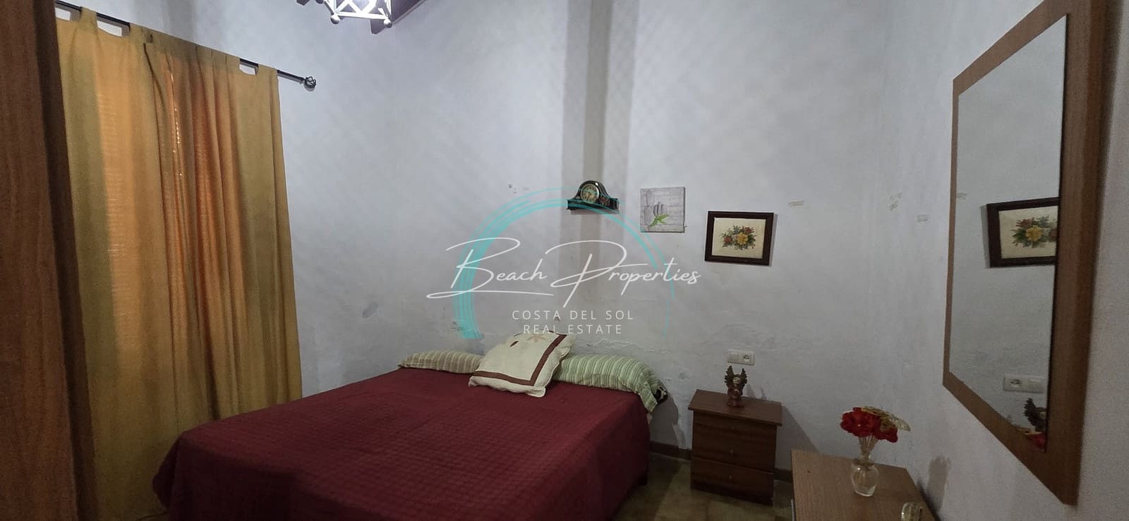 5 soveværelse Villa til salg i Maro - € 420.000 (Ref: 9337322)