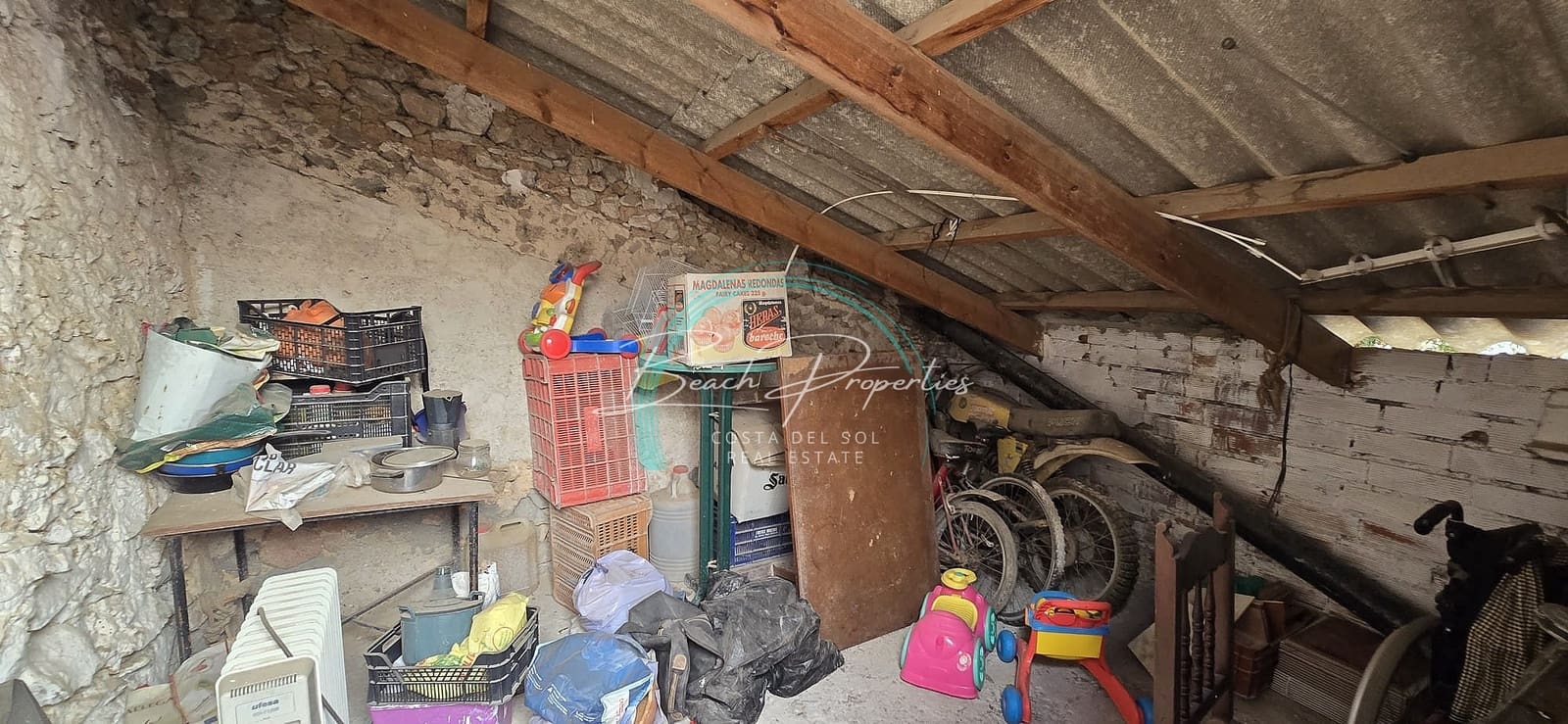 5 soveværelse Villa til salg i Maro - € 420.000 (Ref: 9337322)