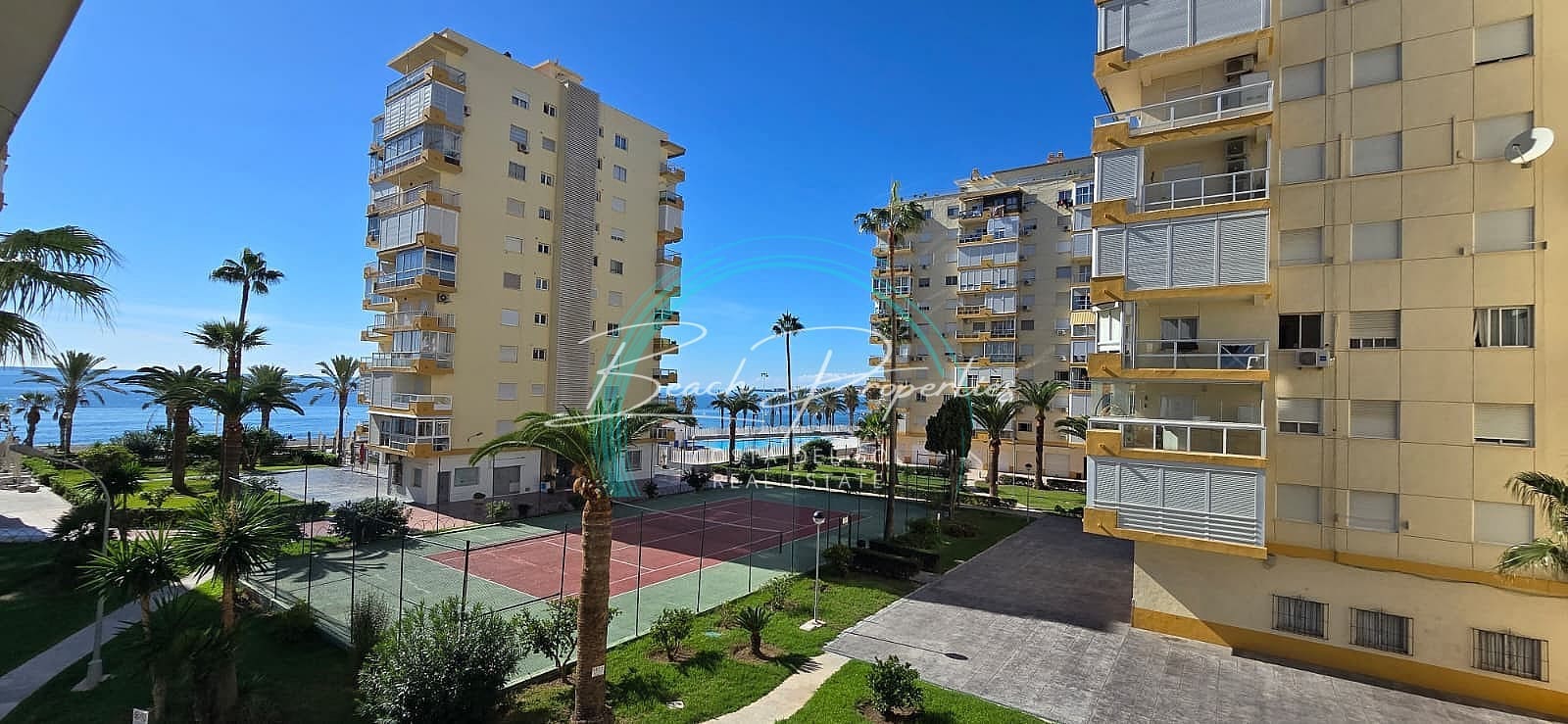 2 chambre Appartement à vendre à Algarrobo Costa avec piscine - 299 000 € (Ref: 9357953)