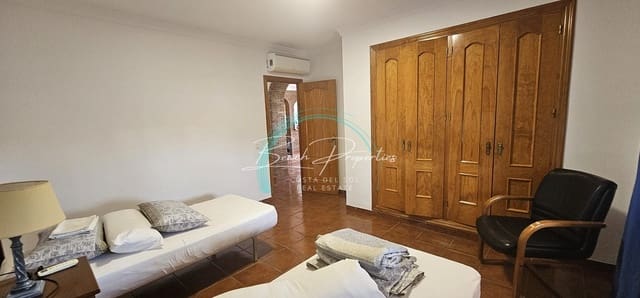 3 soveværelse Villa til salg i Nerja med garage - € 1.250.000 (Ref: 9372045)