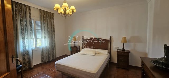 3 soveværelse Villa til salg i Nerja med garage - € 1.250.000 (Ref: 9372045)