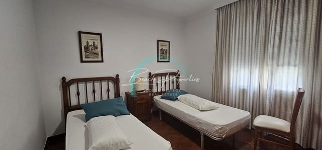 3 soveværelse Villa til salg i Nerja med garage - € 1.250.000 (Ref: 9372045)