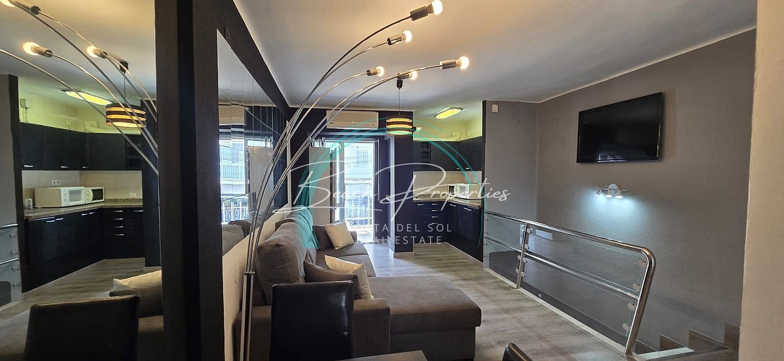 1 soveværelse Villa til salg i Nerja - € 300.000 (Ref: 9413228)