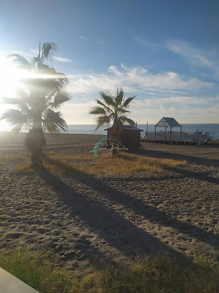 3 soverom Villa til salgs i Torrox-Costa - € 720 000 (Ref: 9414549)