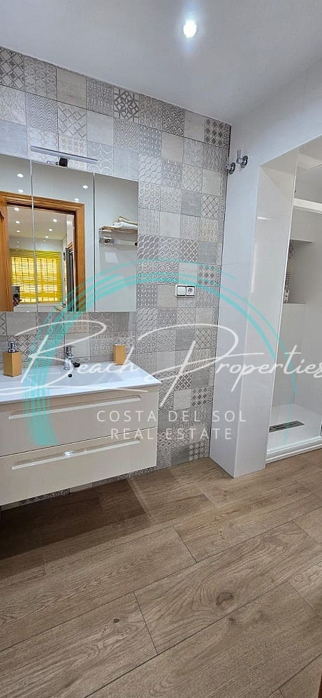 3 Zimmer Haus zu vermieten in Torrox-Costa mit Pool Garage - 1.500 € (Ref: 9460858)