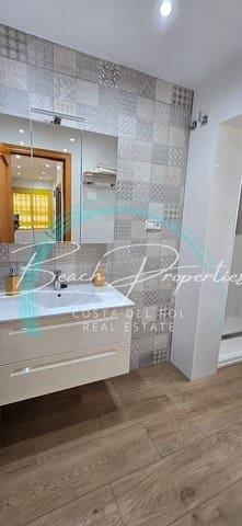 3 Zimmer Haus zu vermieten in El Peñoncillo, Torrox mit Pool Garage - 1.500 € (Ref: 9460858)