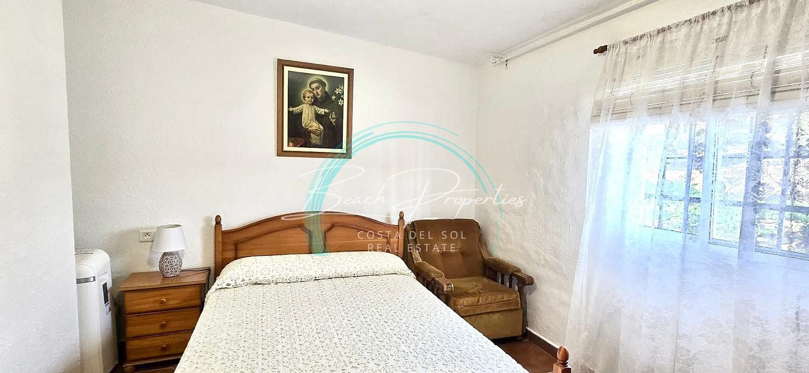 Chalet de 4 habitaciones en Torrox en venta con garaje - 315.000 € (Ref: 9460859)