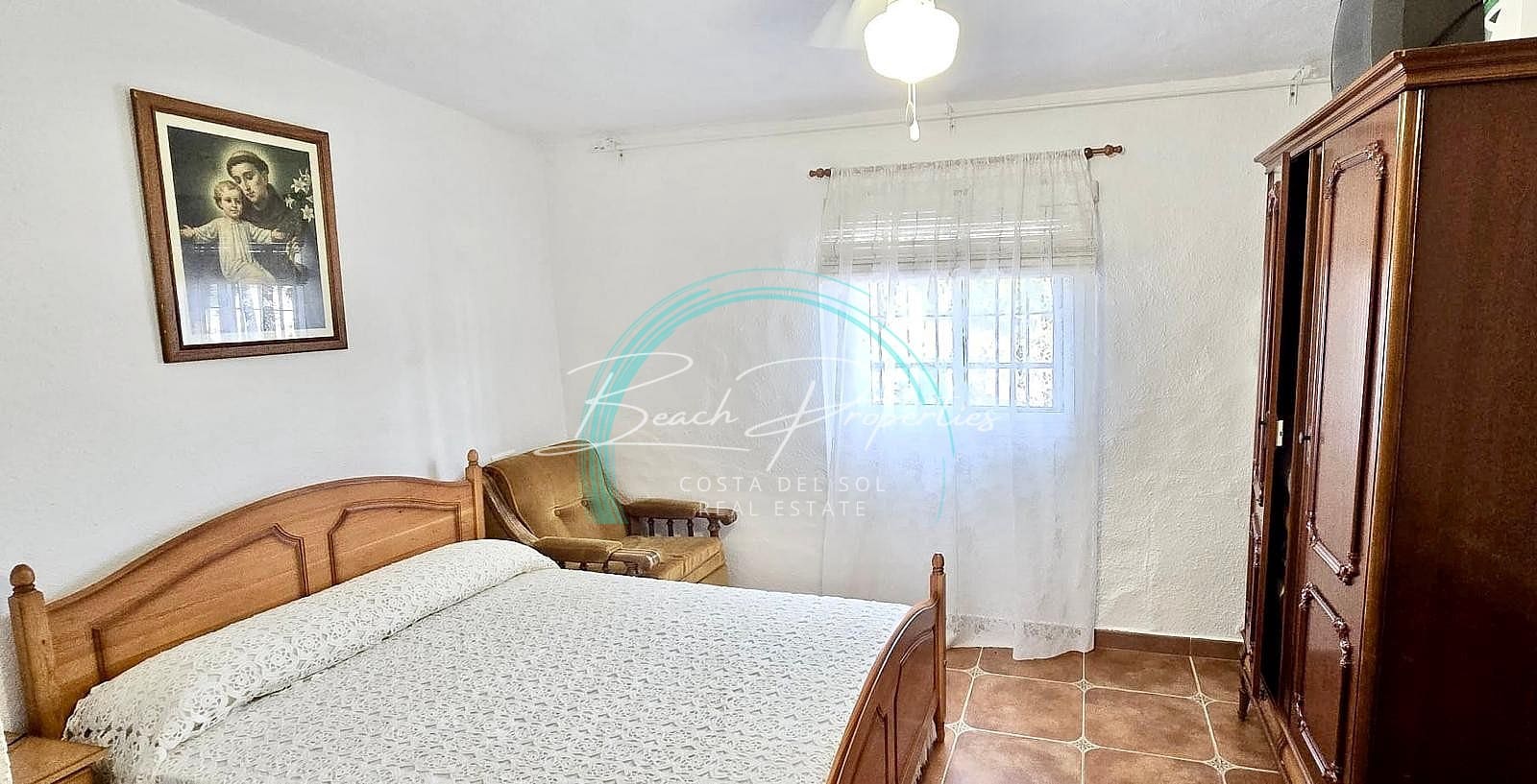 Chalet de 4 habitaciones en Torrox en venta con garaje - 315.000 € (Ref: 9460859)